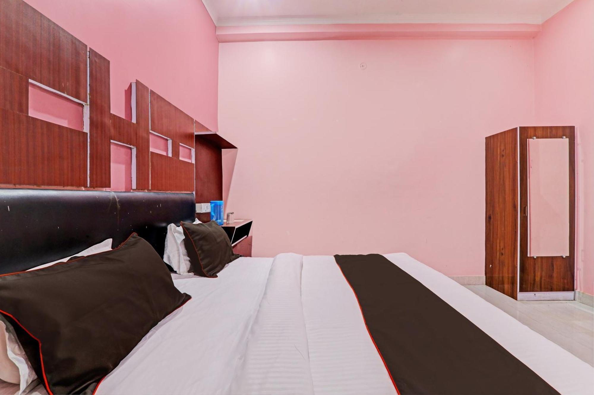 Hotel O Drip Inn ลัคเนา ภายนอก รูปภาพ